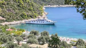 Playa de Leftos Gialos