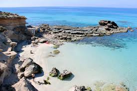 Playa de Es Caló des Mort
